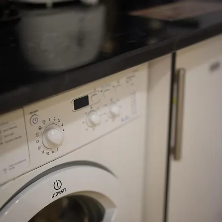 호텔 카토나 아파트먼트 *