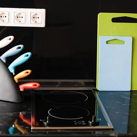 카토나 아파트먼트 호텔 *