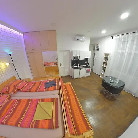 카토나 아파트먼트