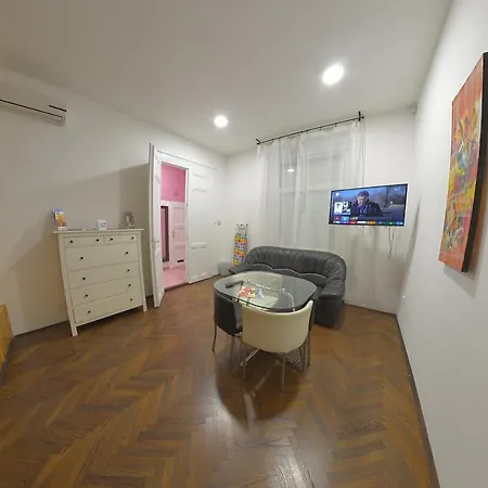 카토나 아파트먼트