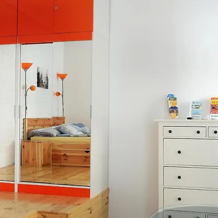 카토나 아파트먼트 *