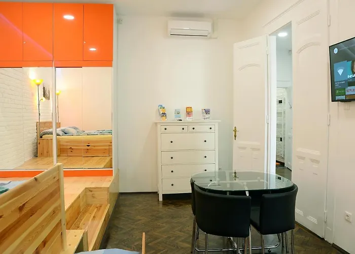 Katona Hotel