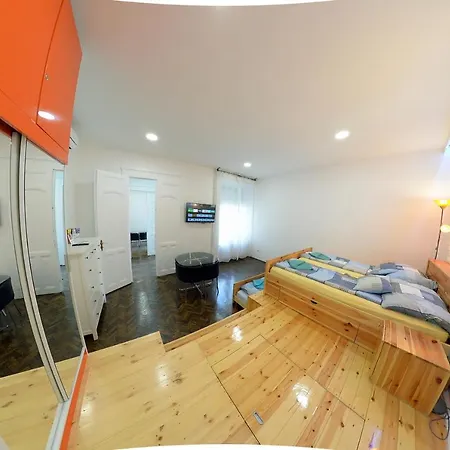 Katona Apartment